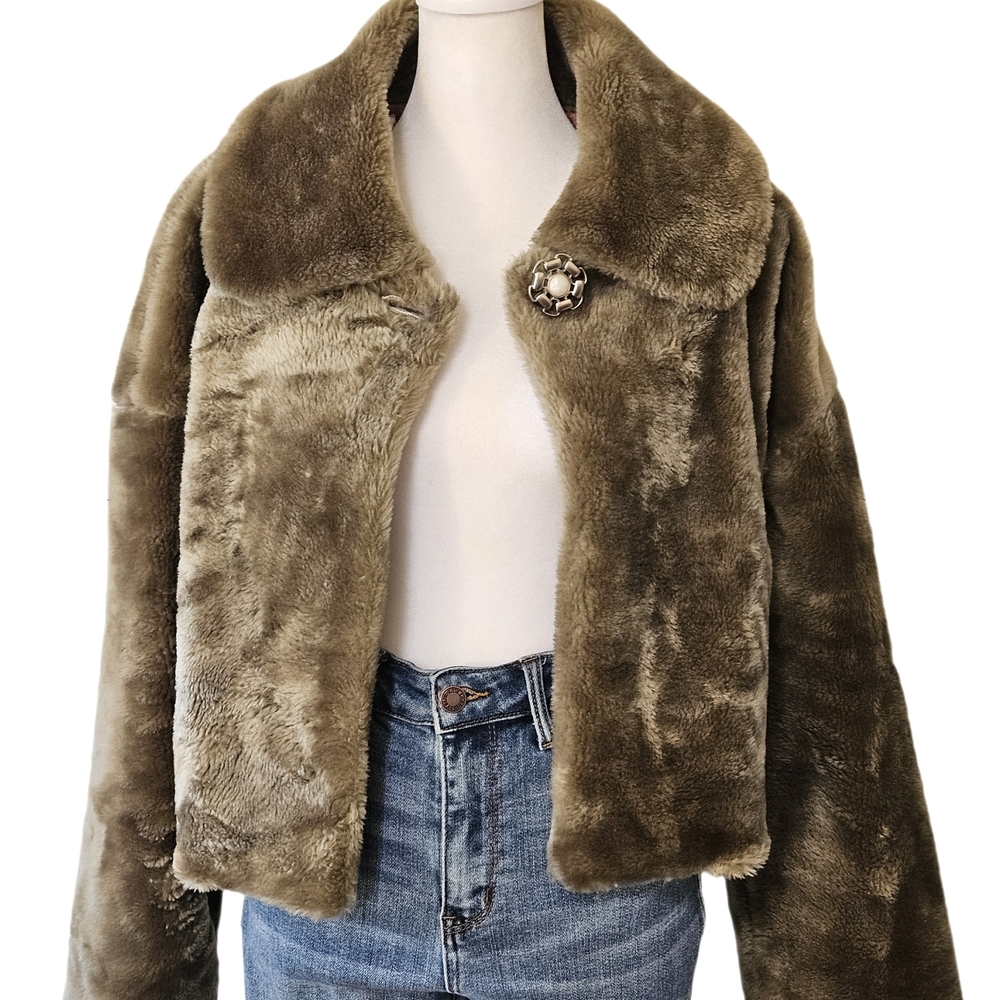 VINTAGE VEGA miss Faux Fur Coat In OLIVE GREEN